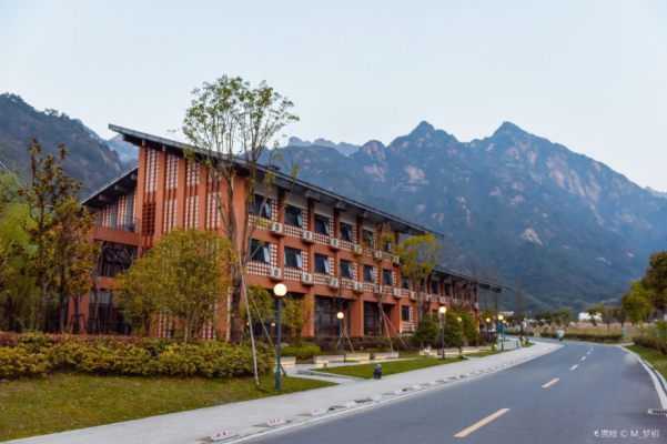 黄山途居房车露营地(图2)